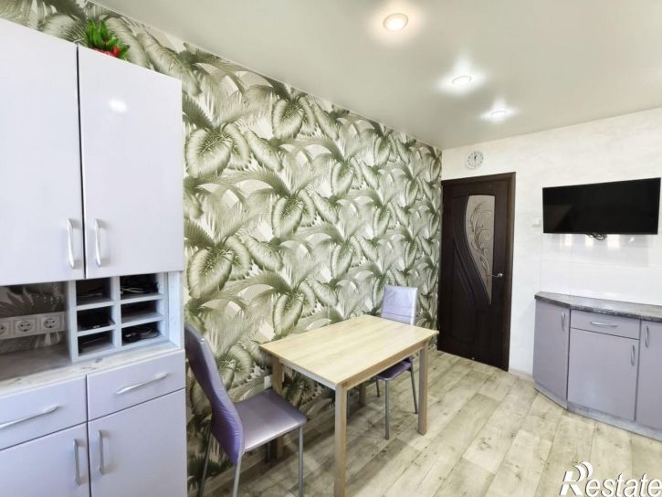 3-комн квартира Баррикадная улица, 42/2,  д. 42/2