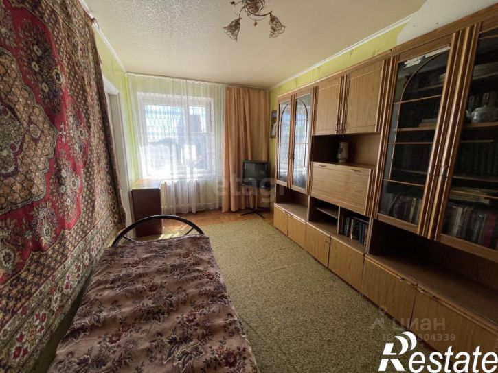 4-комн квартира Коммунистическая улица, 65,  д. 65