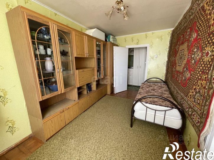 4-комн квартира Коммунистическая улица, 65,  д. 65