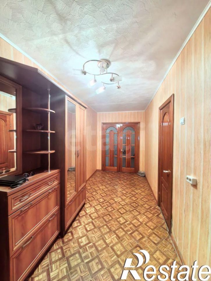 2-комн квартира улица Калинина, 140,  д. 140
