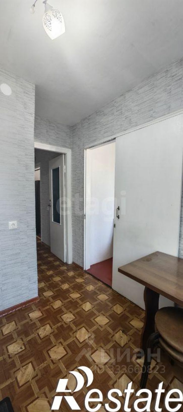 2-комн квартира улица Седина, 53/12,  д. 53/12