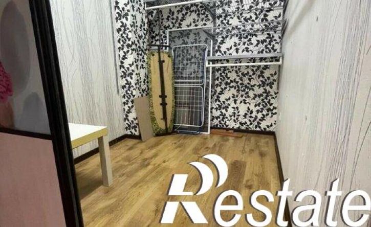 2-комн квартира Коммунистическая улица, 81,  д. 81