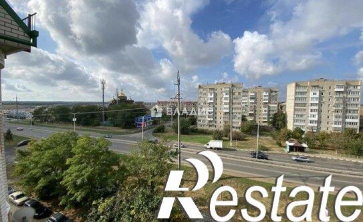 3-комн квартира Коммунистическая улица, 81,  д. 81