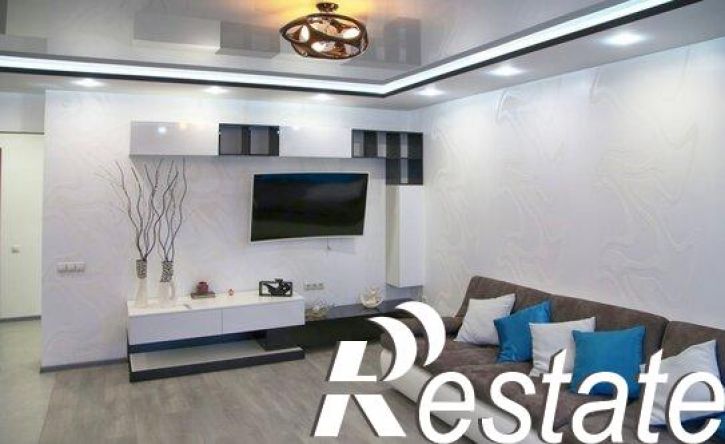 4-комн квартира Александровский переулок, 5,  д. 5