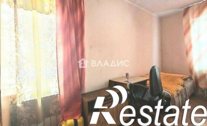 2-комн квартира Безымянная улица, 90,  д. 90