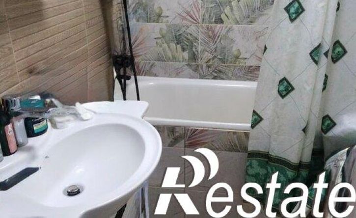 2-комн квартира Красная улица, 59,  д. 59