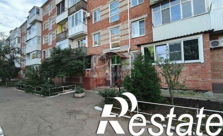 2-комн квартира Коммунистическая улица, 49/10,  д. 49/10